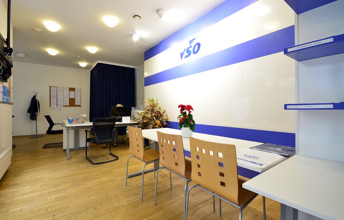 University College of Business in Prague photo 1