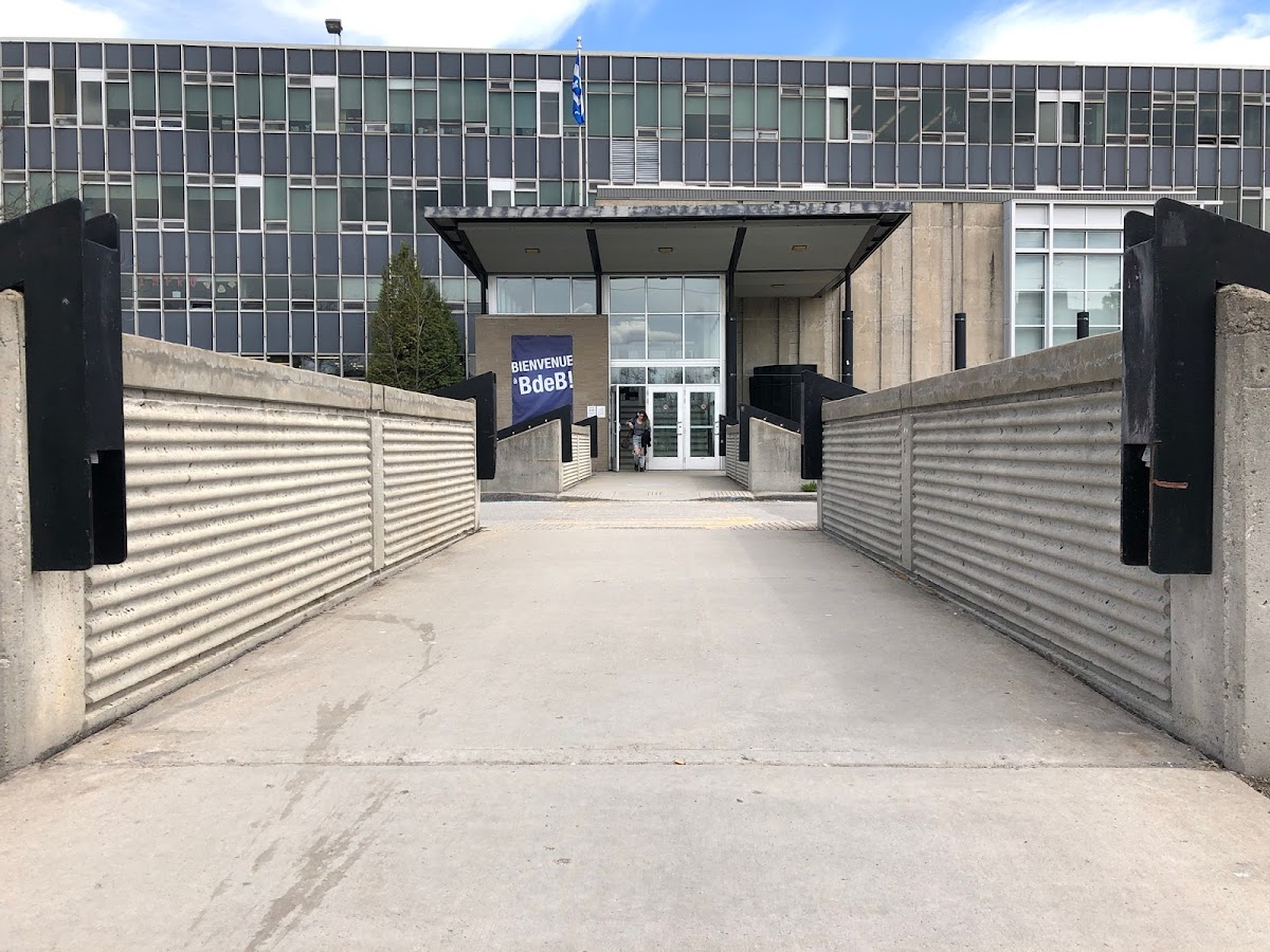 Collège Bois-de-Boulogne photo 3