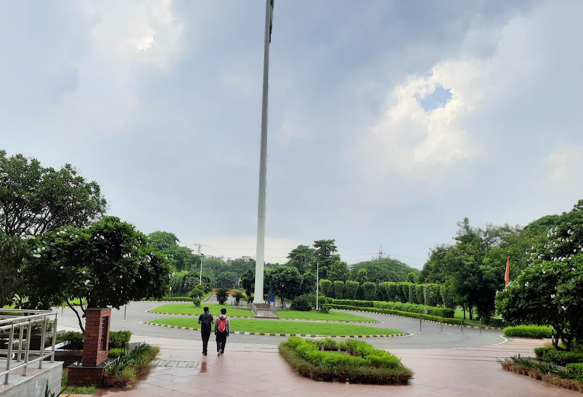 Netaji Subhas University of Technology photo 2