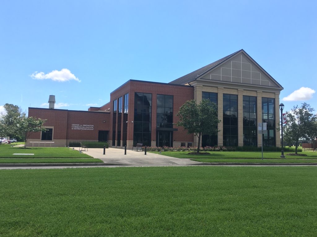 Lamar University photo 6