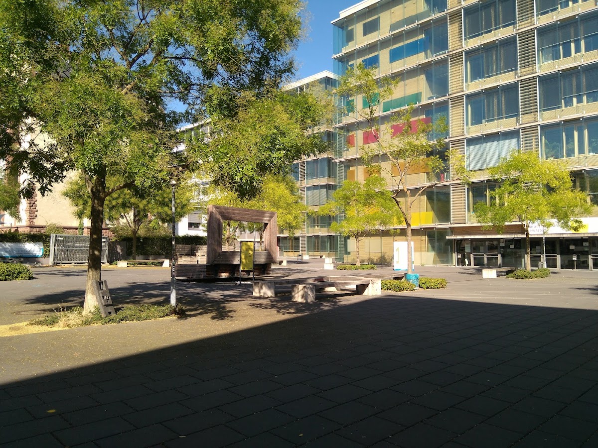 Frankfurt University of Applied Sciences photo 3