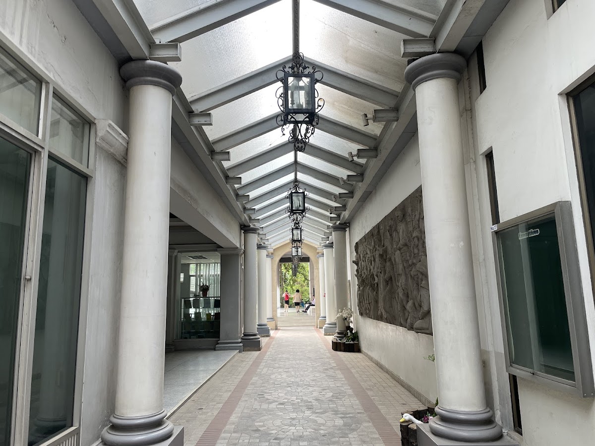 Assumption University photo 3