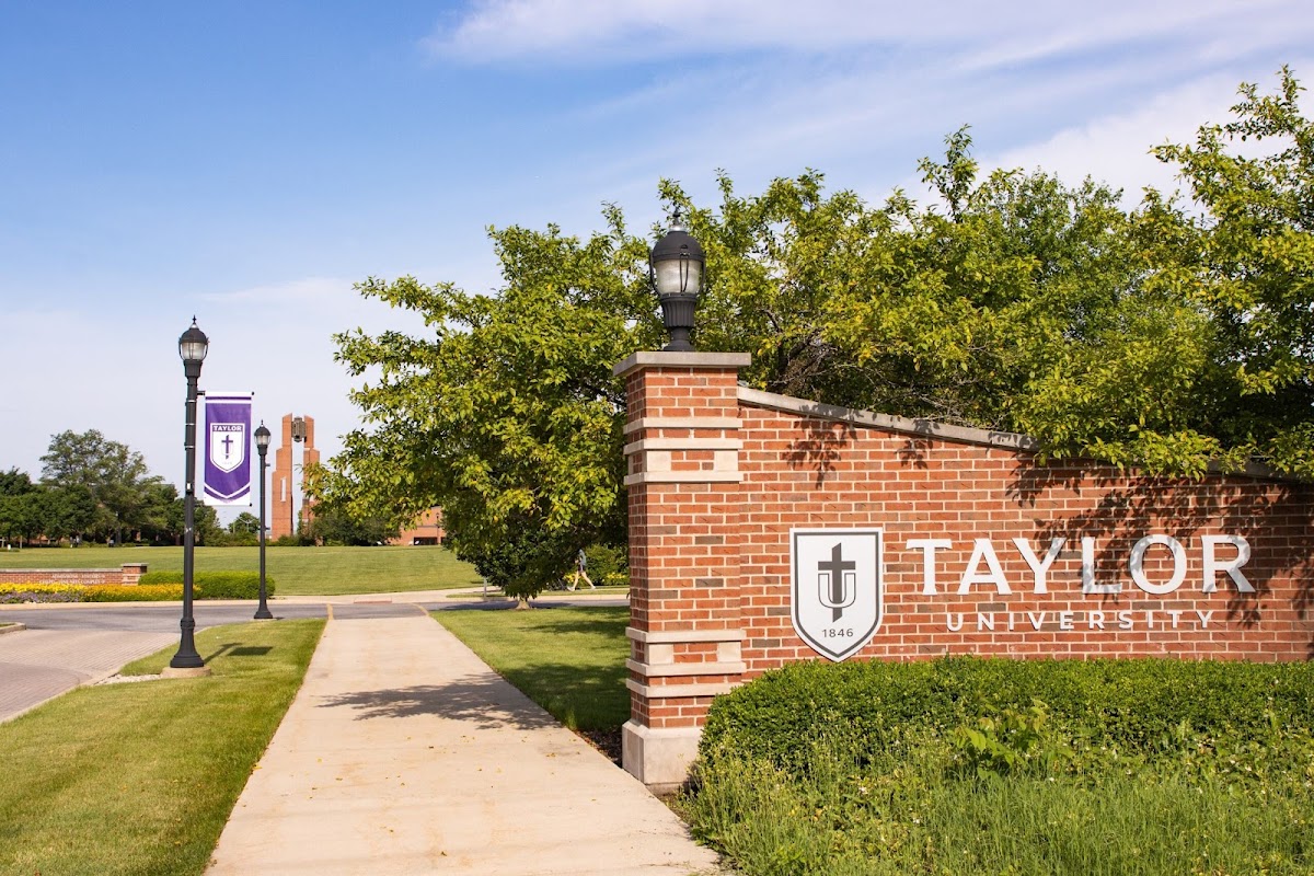 Taylor University photo 2