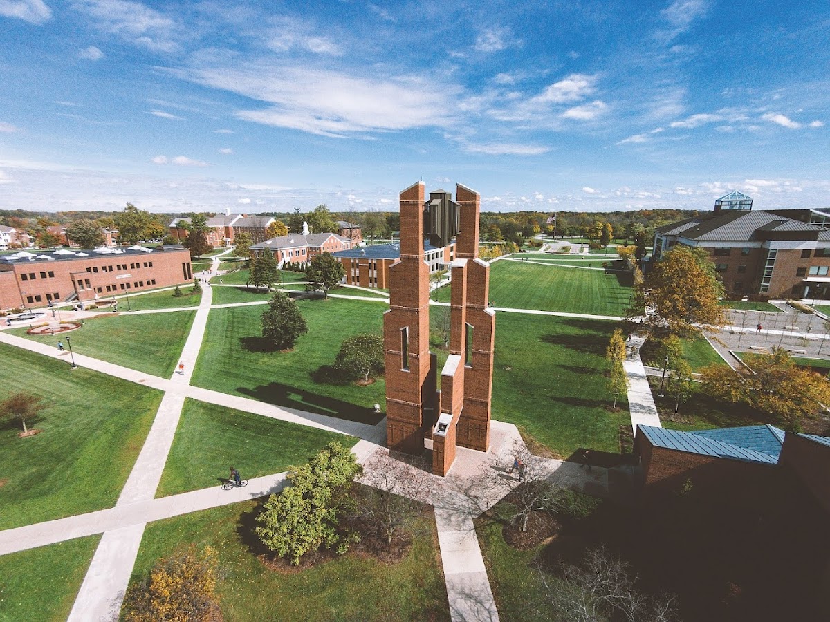 Taylor University photo 6