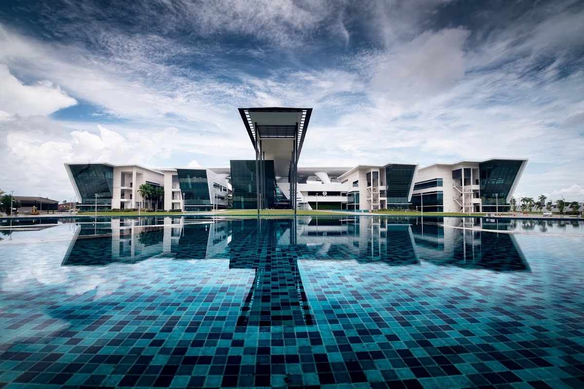 University College of Technology Sarawak photo 2