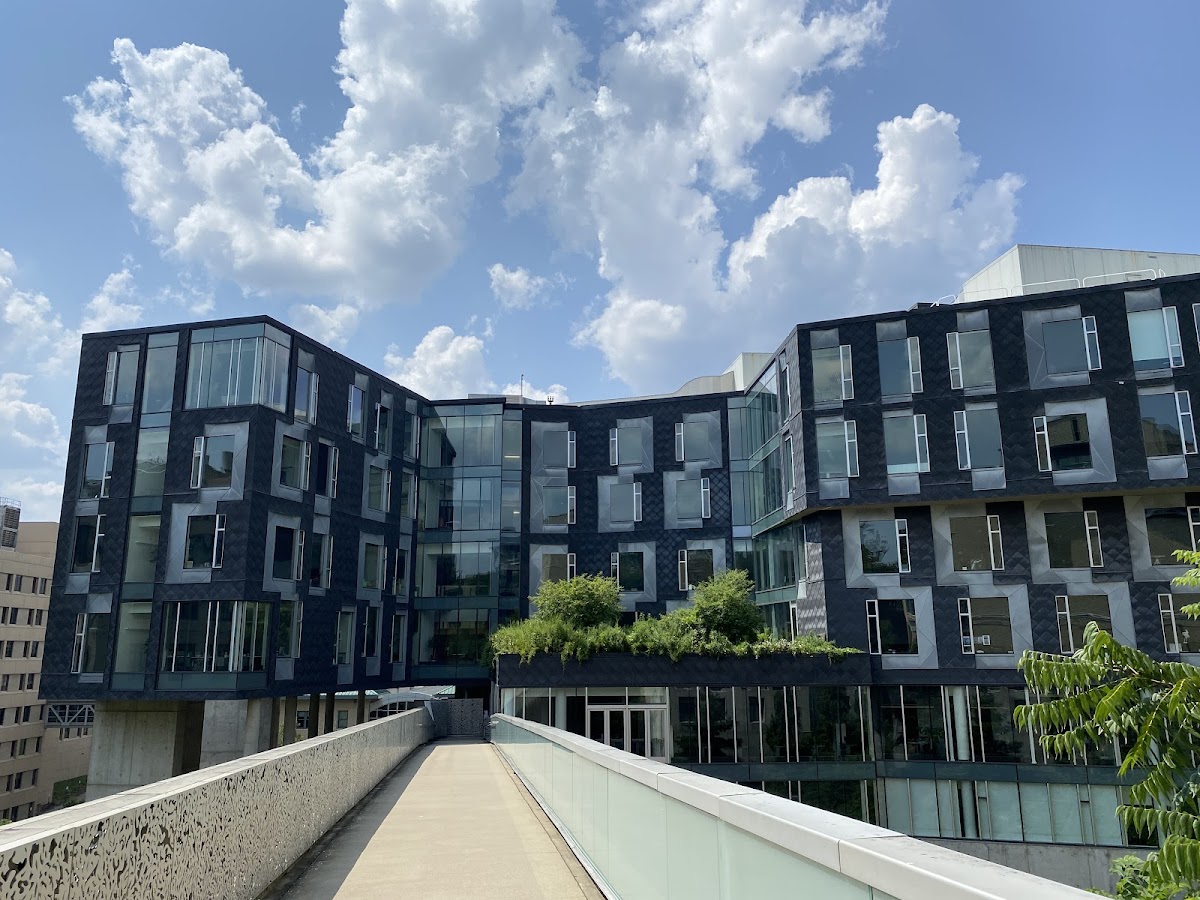 Carnegie Mellon University photo 4