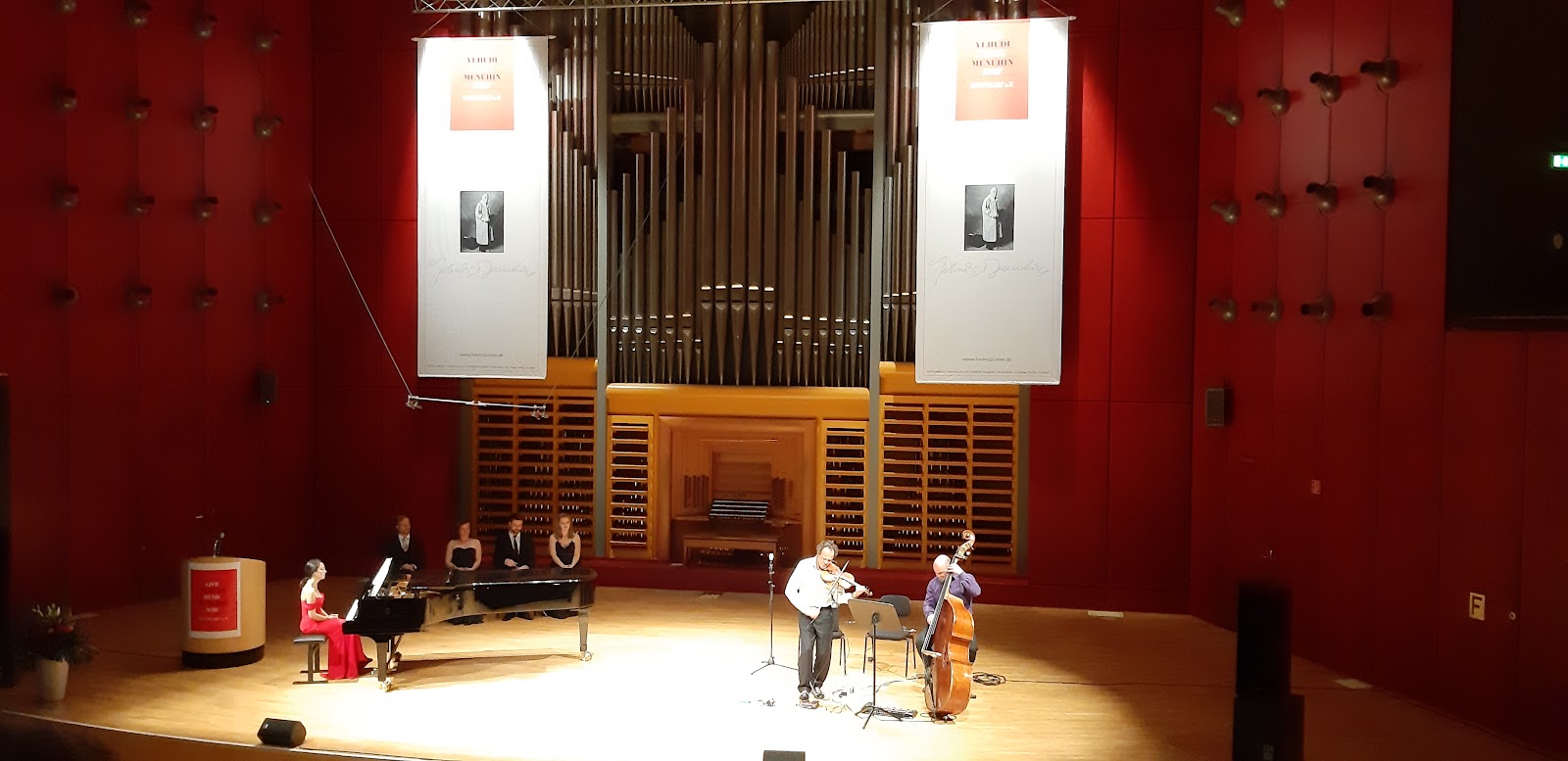 Staatliche Hochschule für Musik und Performing Arts Stuttgart