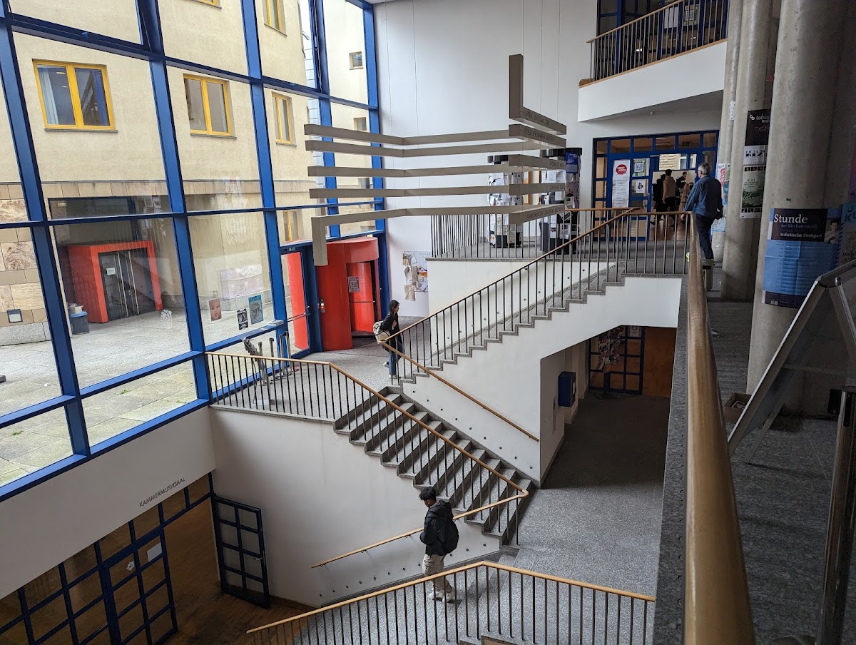 Staatliche Hochschule für Musik und Performing Arts Stuttgart photo 6