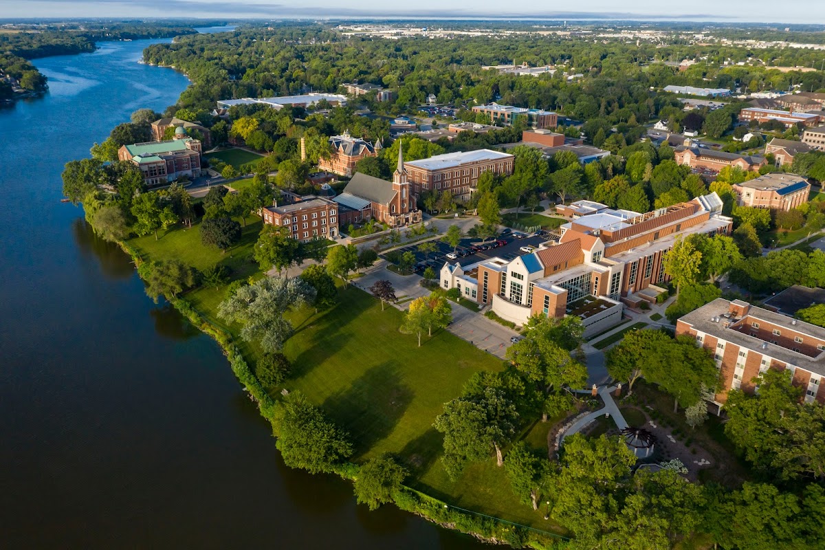 St Norbert College photo 4
