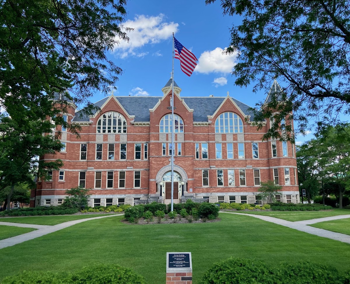St Norbert College photo 8