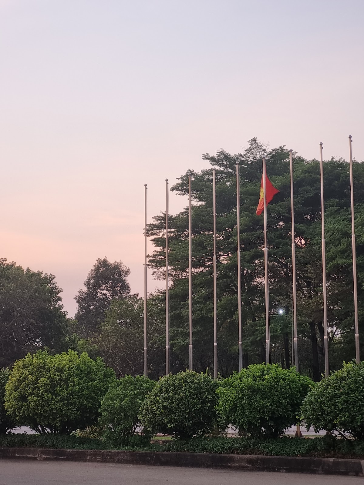 Vietnam National University, Ho Chi Minh City photo 3