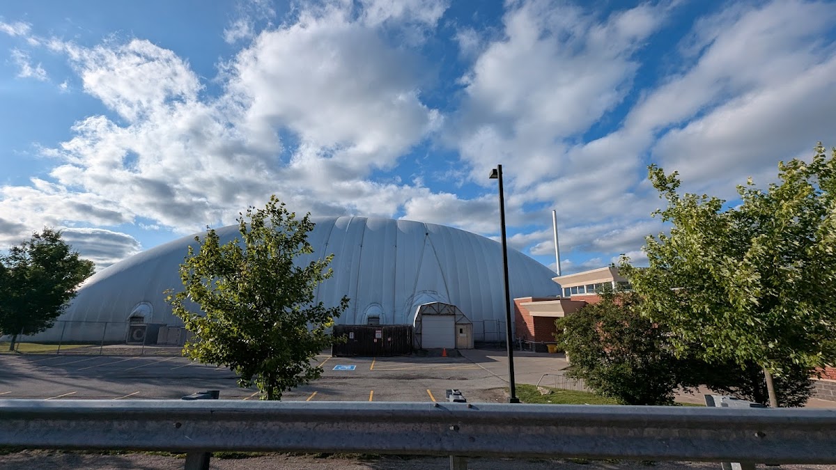 Redeemer University College photo 1