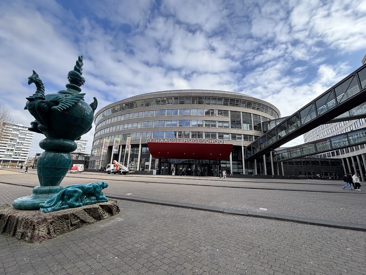 The Hague University of Applied Sciences photo 3