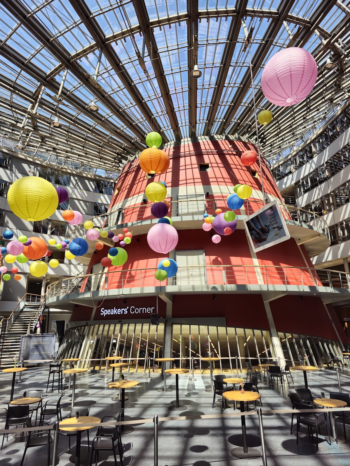 The Hague University of Applied Sciences photo 6