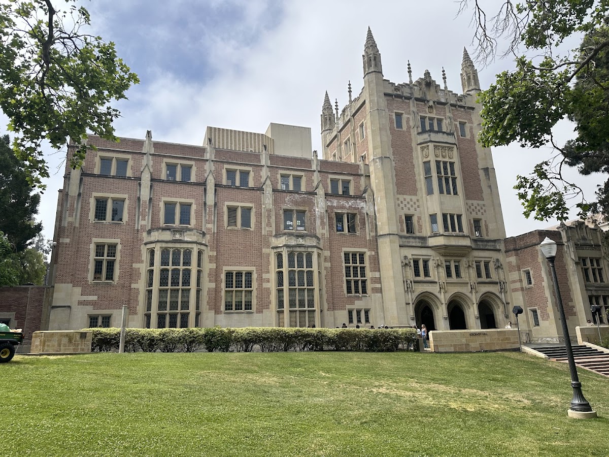 University_1185 photo 8