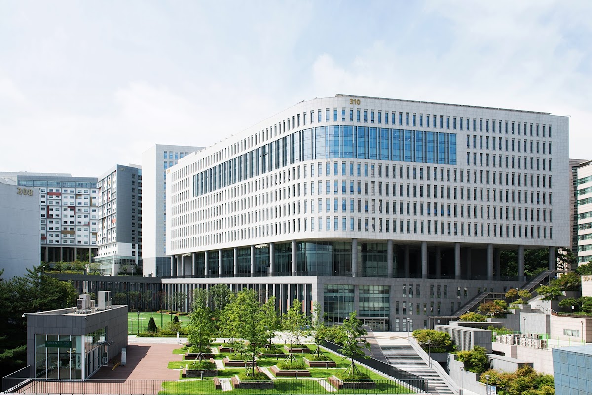 Chung-Ang University photo 1