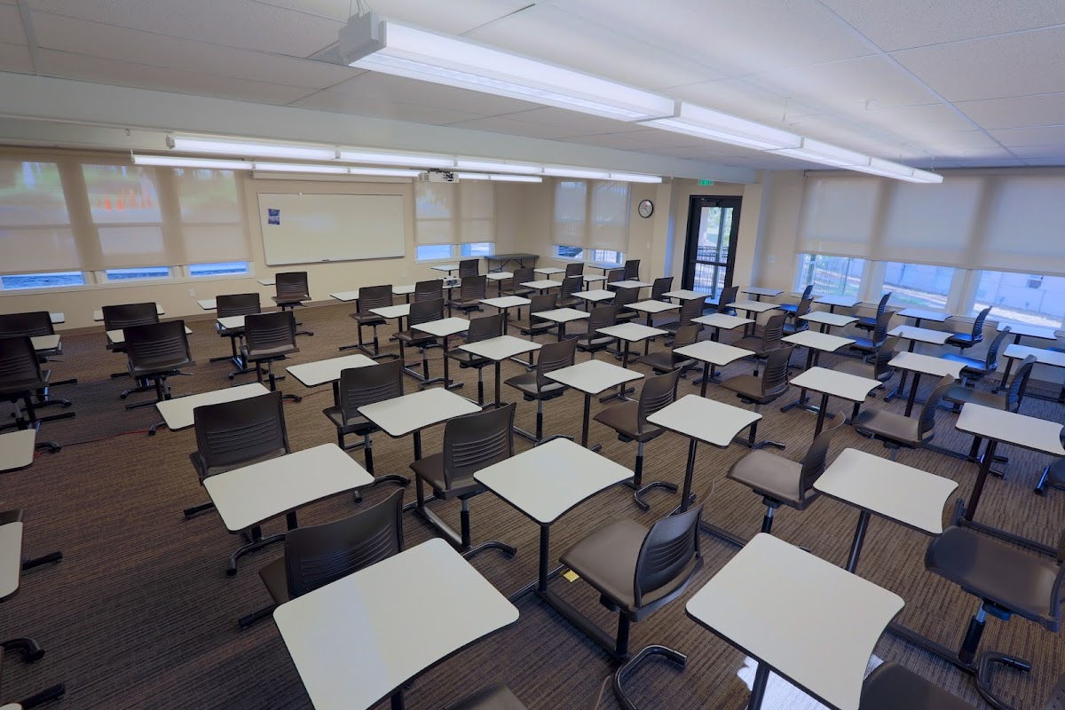 La Sierra University photo 5