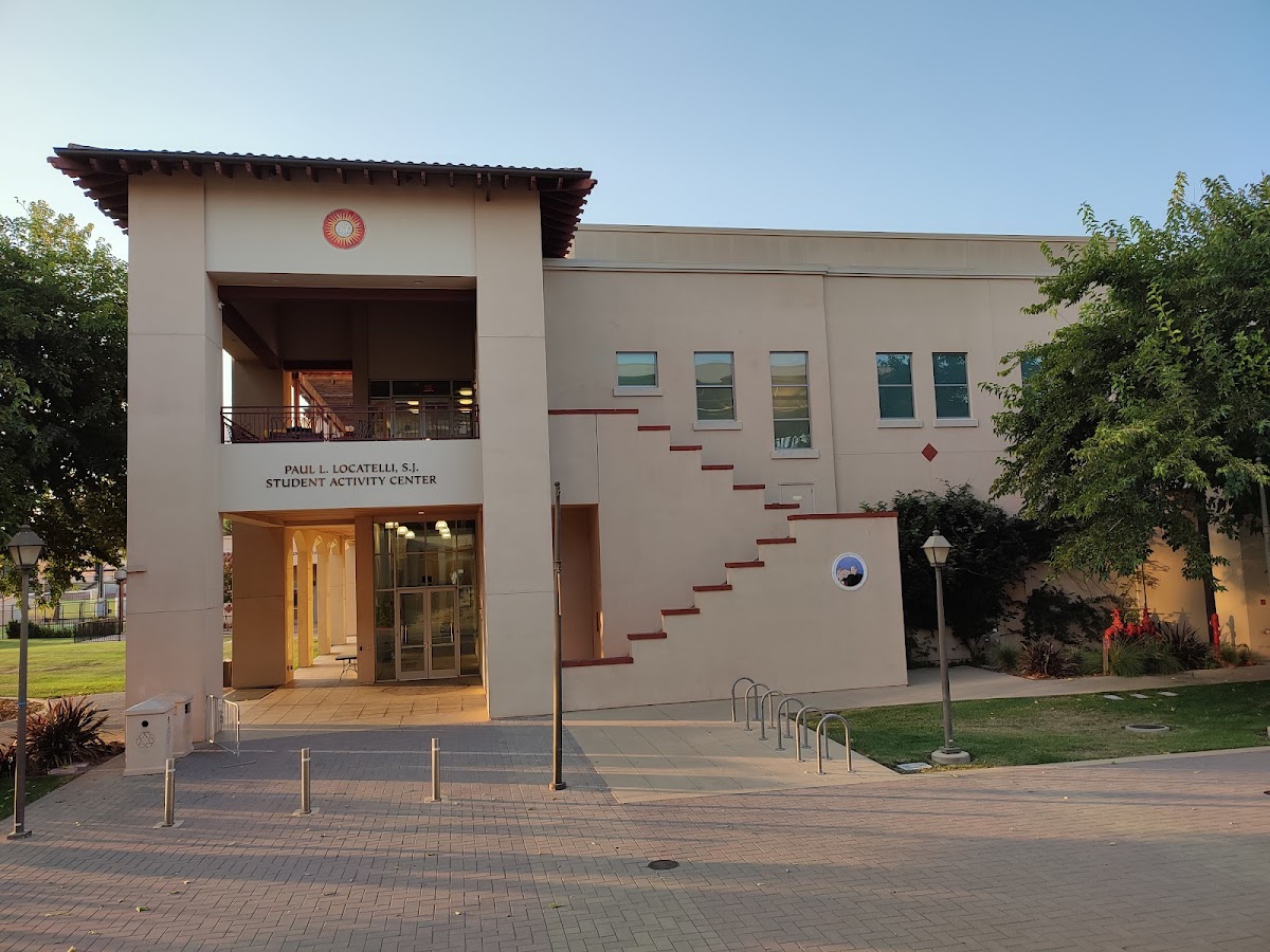 Santa Clara University photo 4