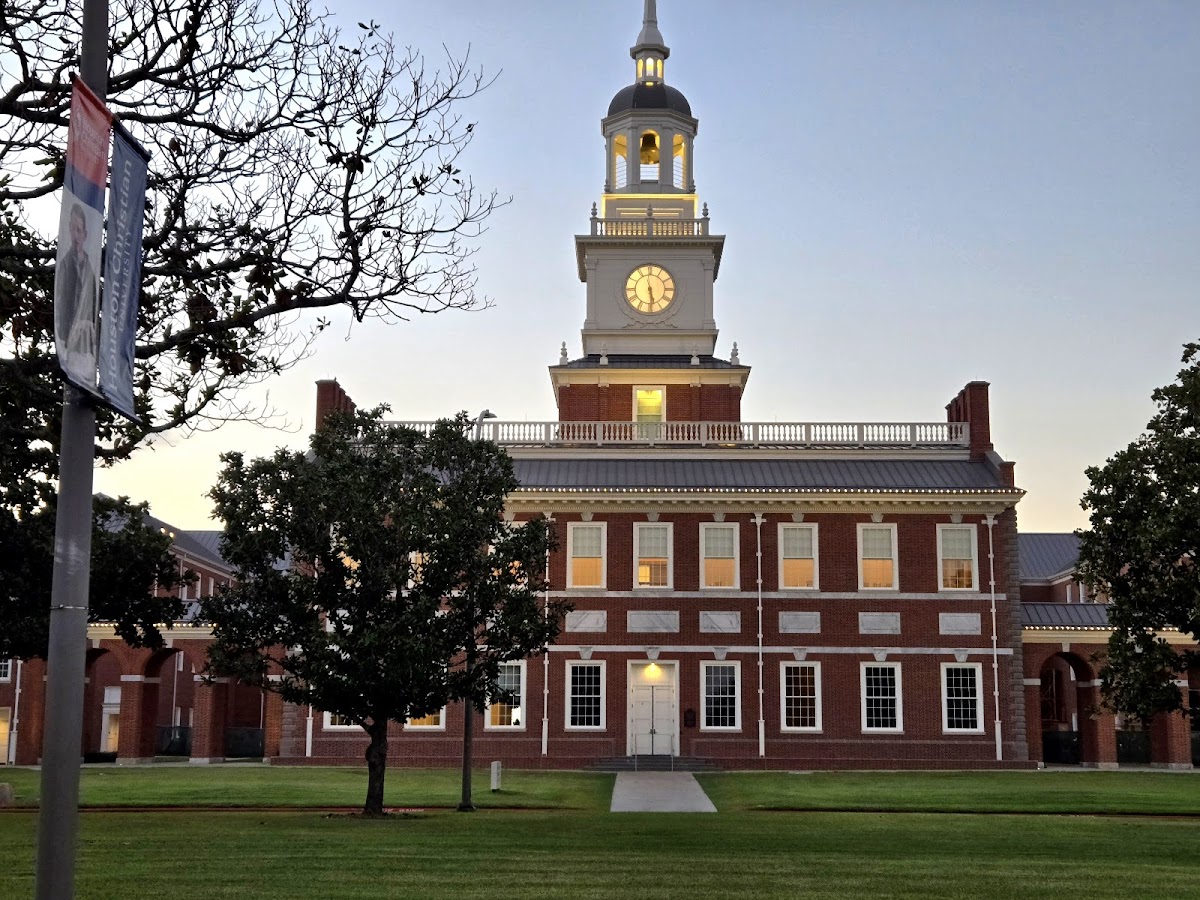 College of 2185 photo 5