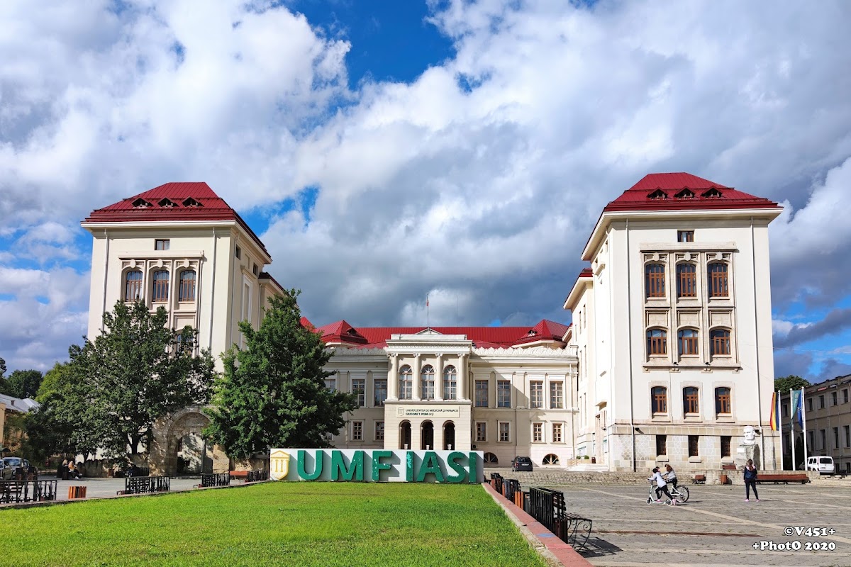 University of Medicine and Pharmacy Grigore T. Popa Iasi photo 2