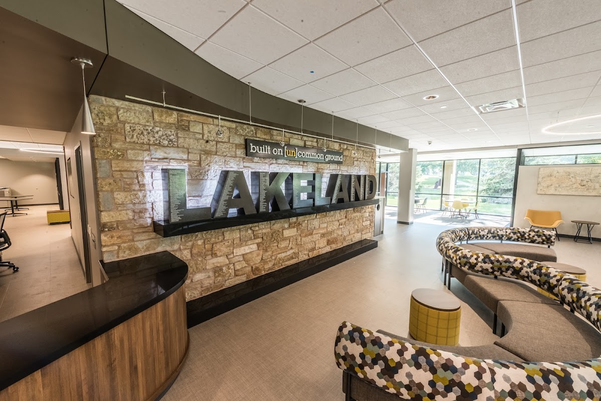 Lakeland University photo 6
