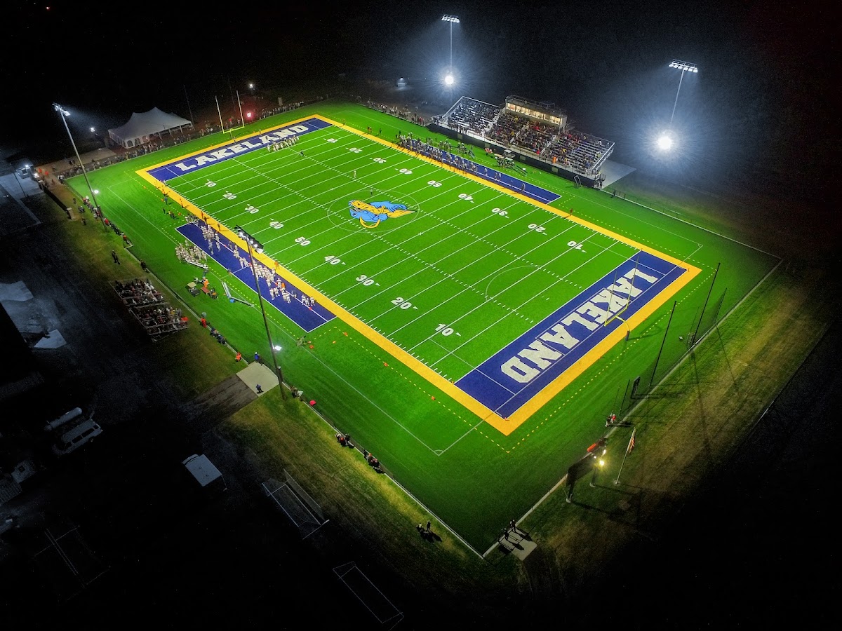 Lakeland University photo 9
