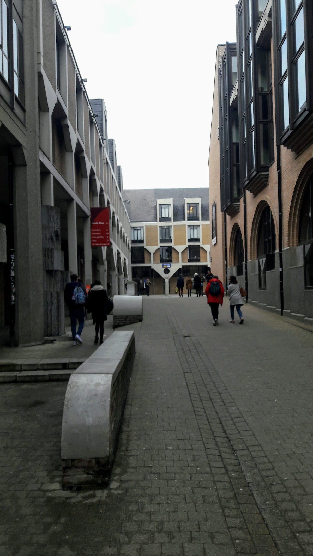 Université catholique de Louvain photo 9