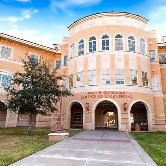 Texas A&M University-Kingsville photo 8