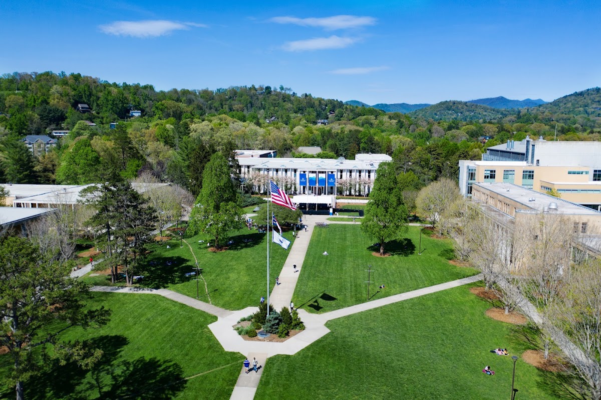 University of North Carolina at Asheville photo 2