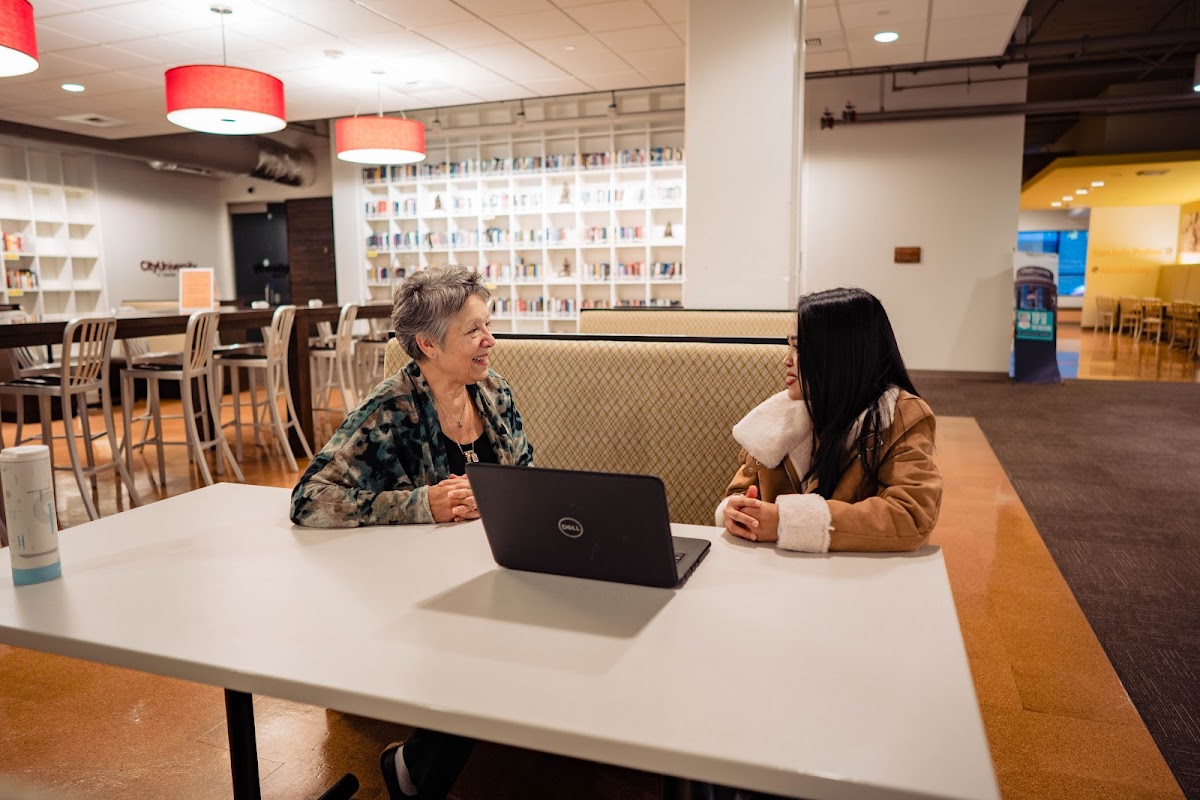 University of 3399 photo 3