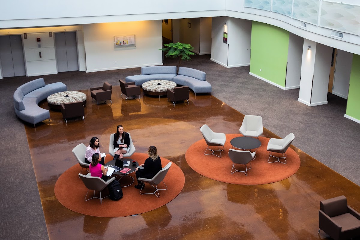 University of 3399 photo 5