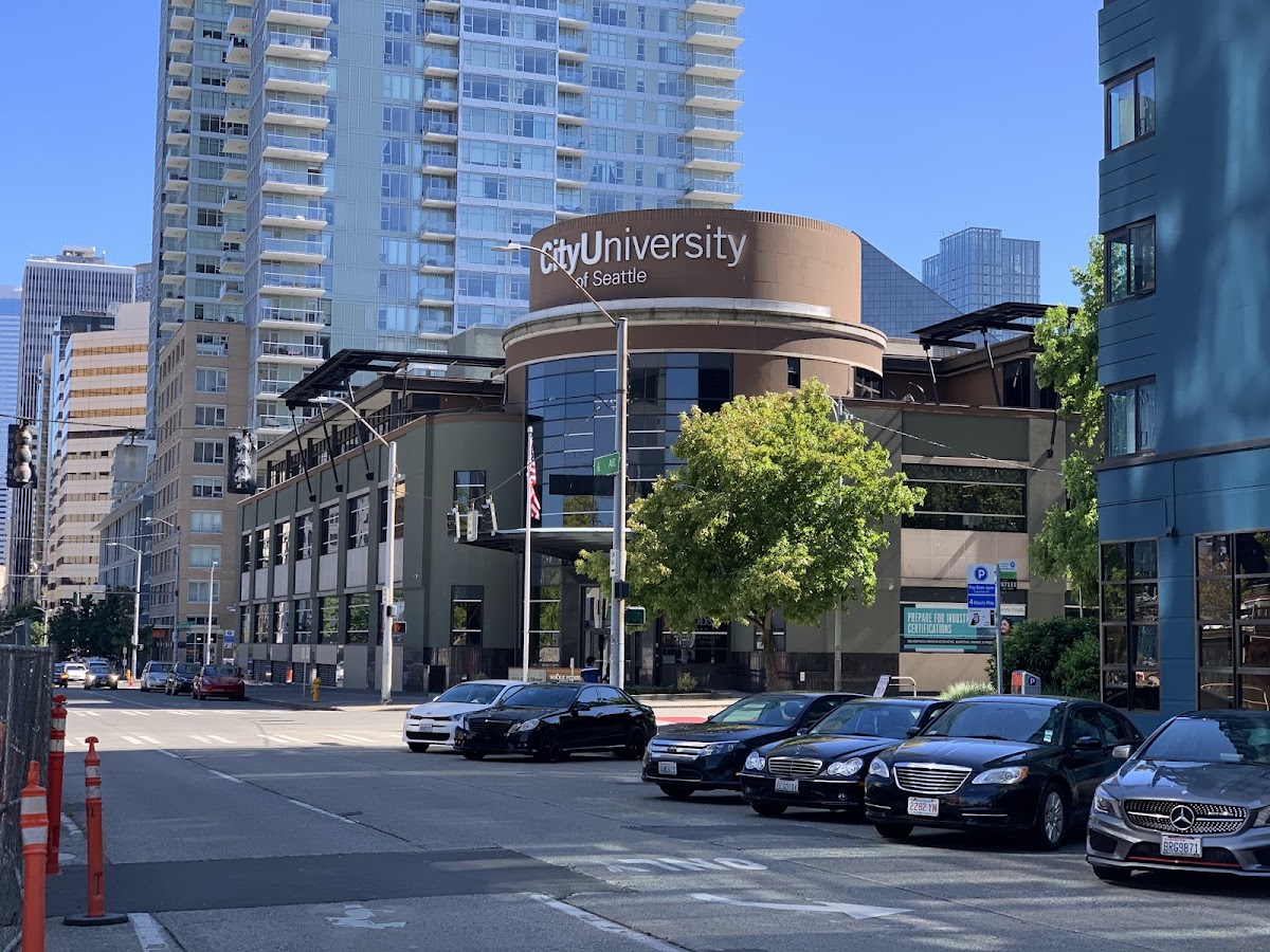 University of 3399 photo 9