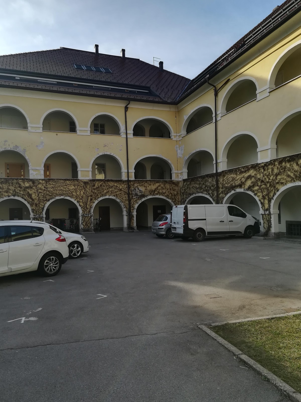 Faculty of Theology, University of Ljubljana photo 7