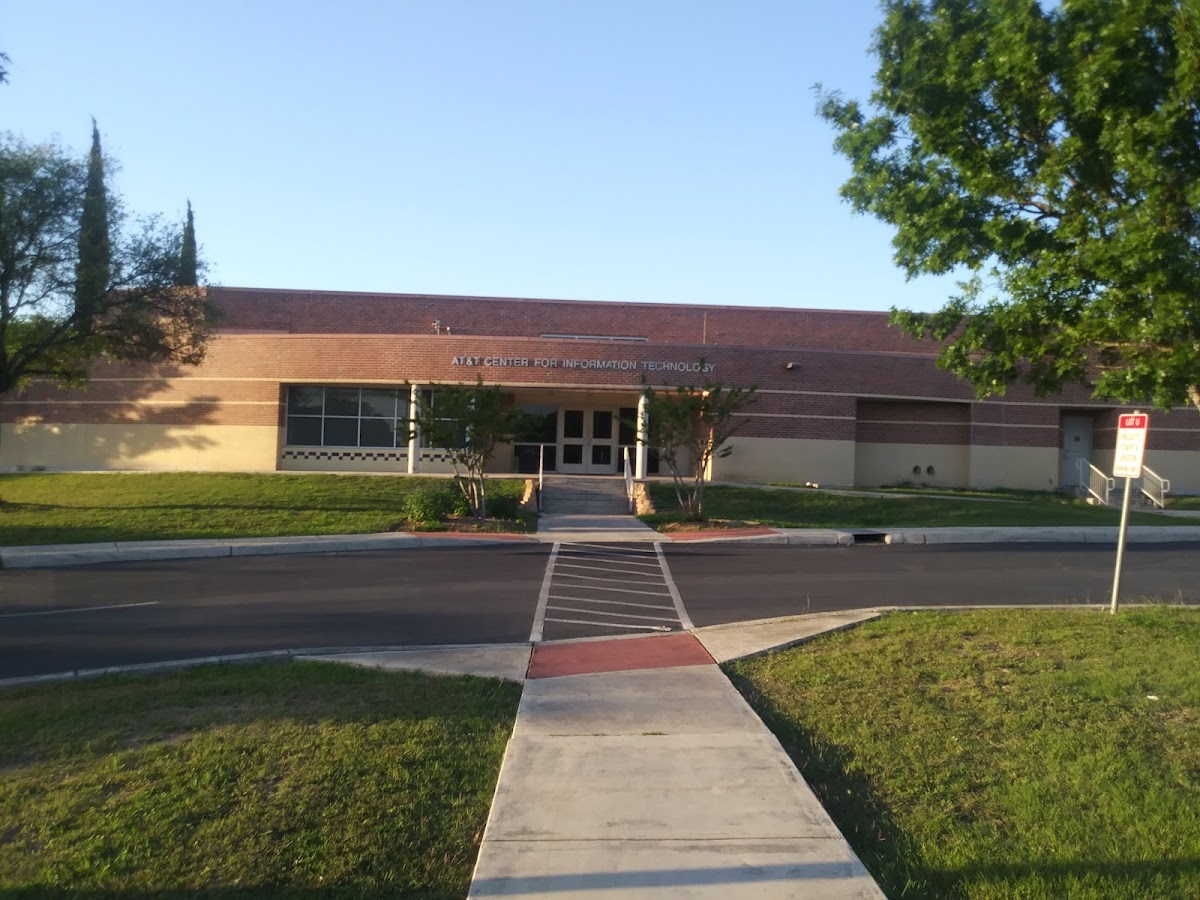 St Mary's University photo 8