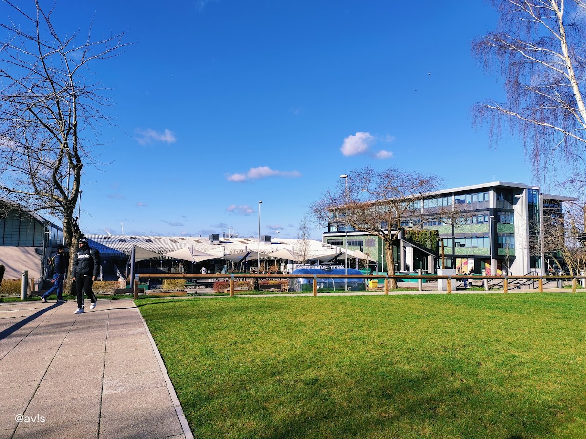 Middlesex University photo 4