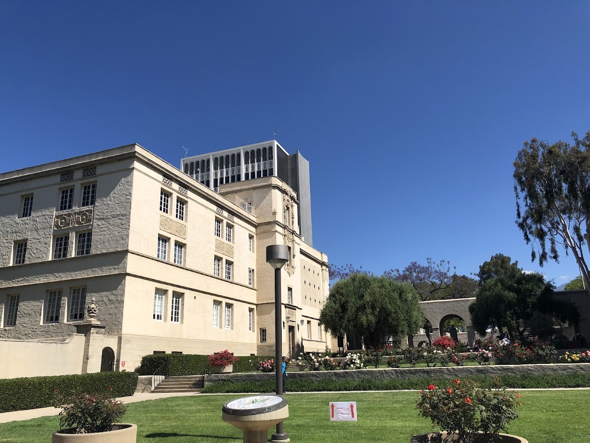 Caltech photo 6