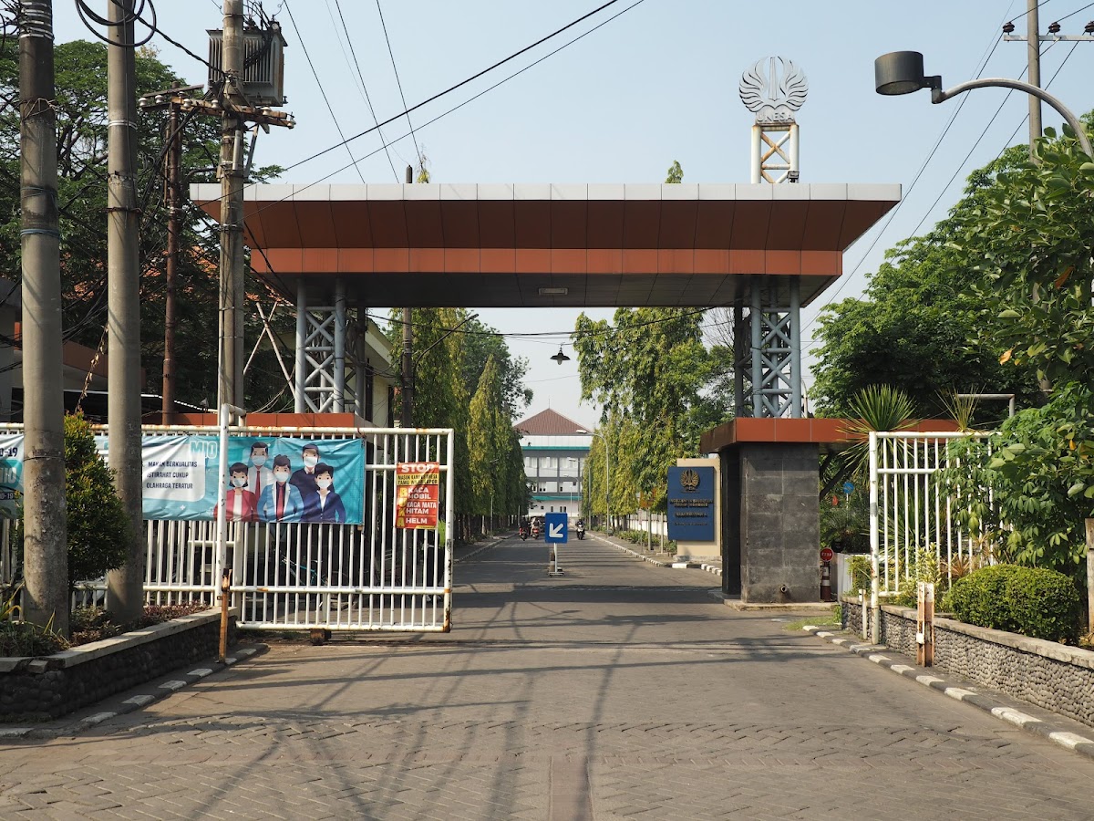 Universitas Negeri Surabaya photo 2