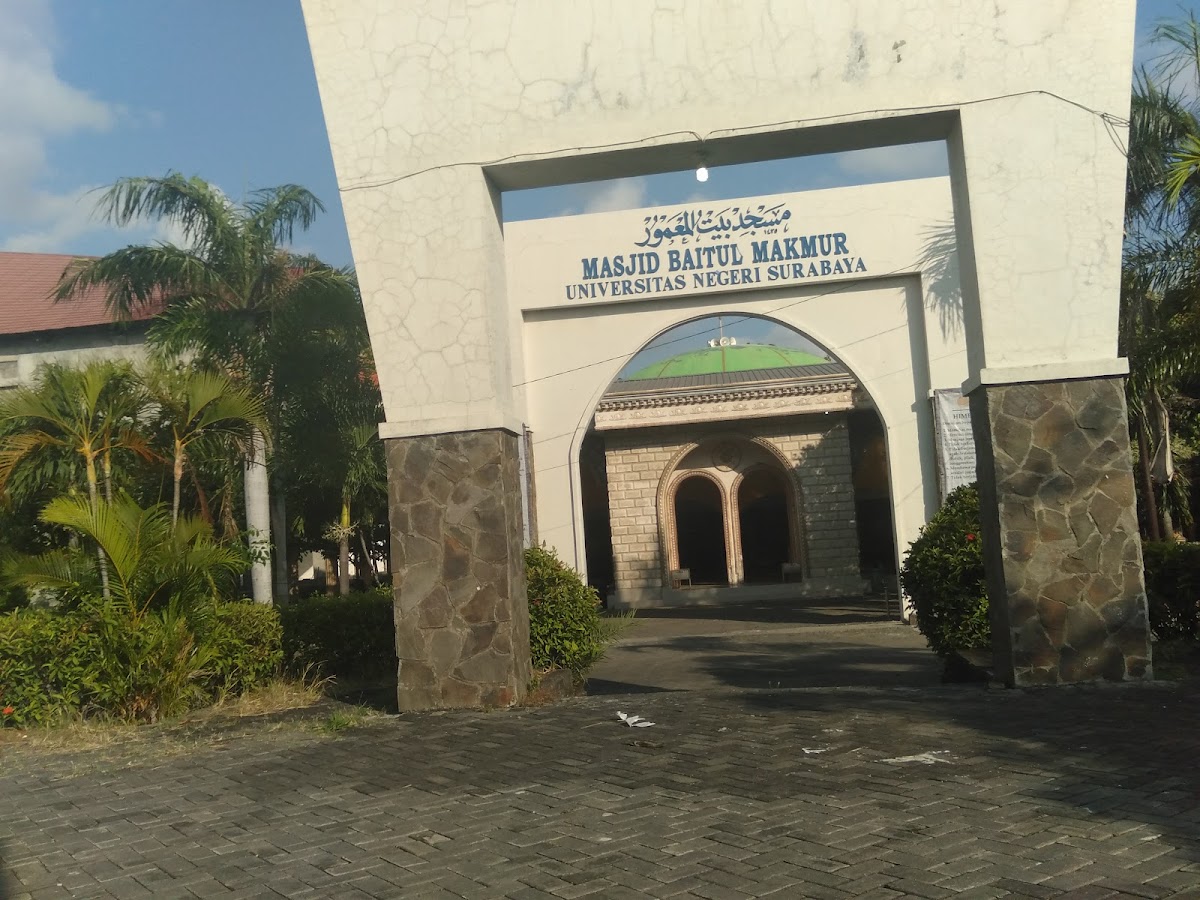 Universitas Negeri Surabaya photo 6