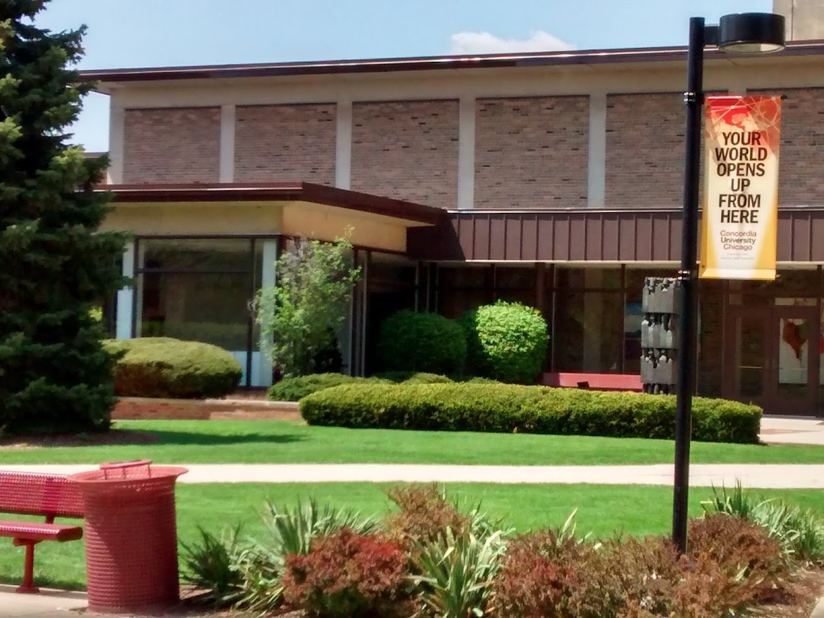 Concordia University Chicago photo 7