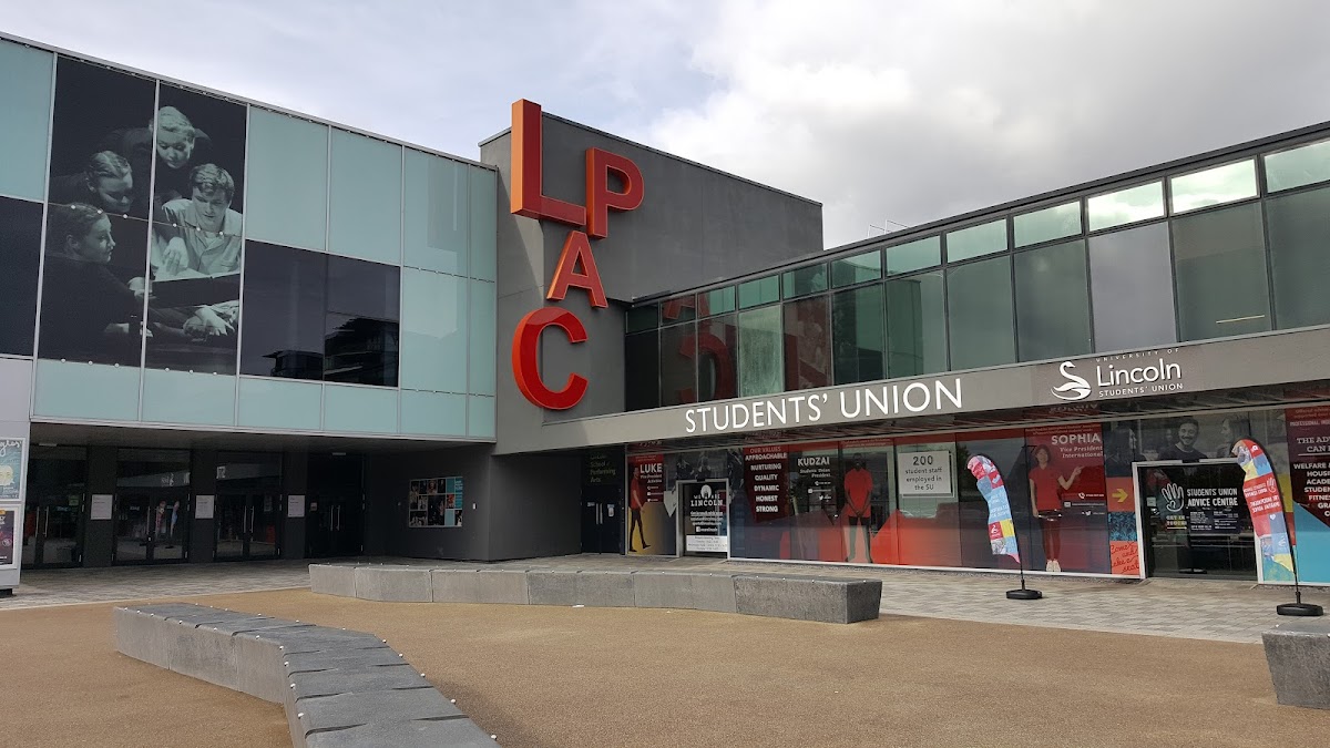 University of Lincolnshire and Humberside photo 1