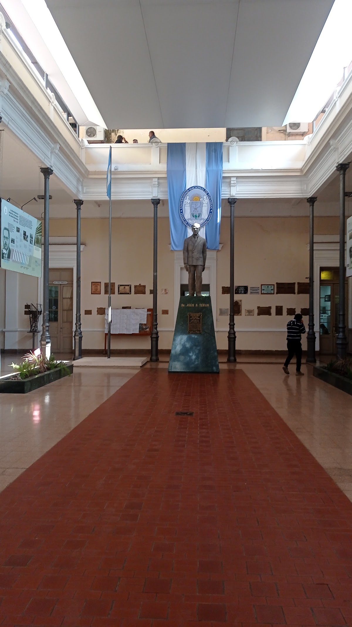 National University of Tucumán photo 9