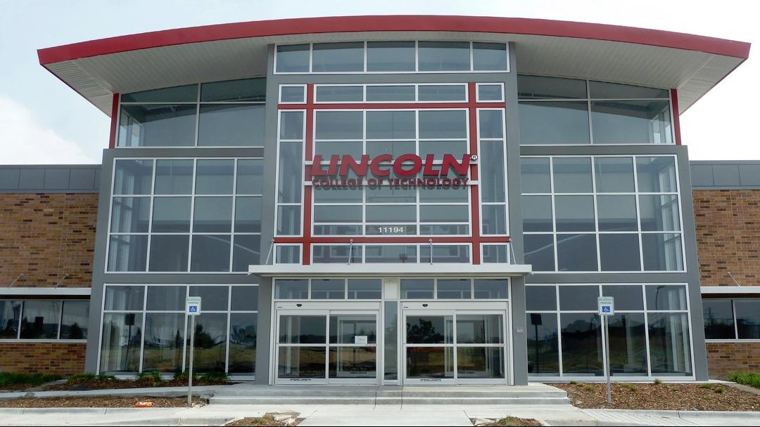 Technical Institute 2140 photo 2