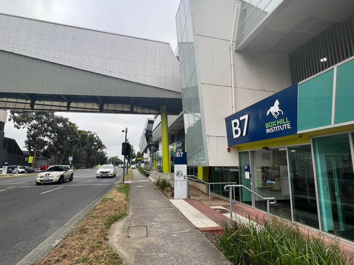 Box Hill Institute photo 7