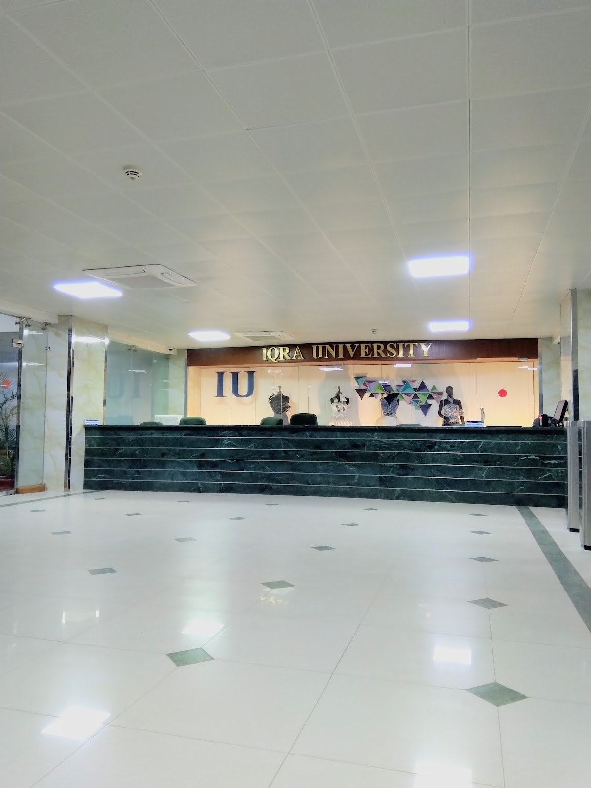 Iqra University photo 8