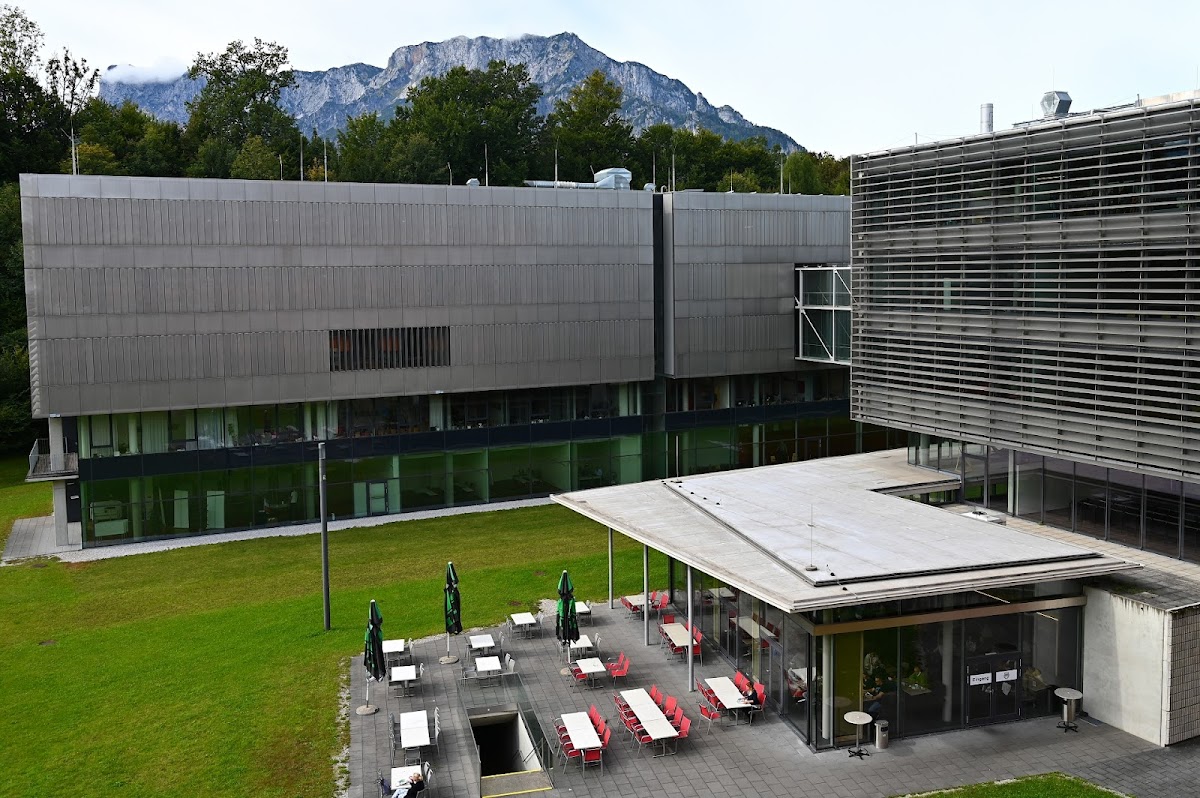 FH Salzburg University of Applied Sciences photo 2