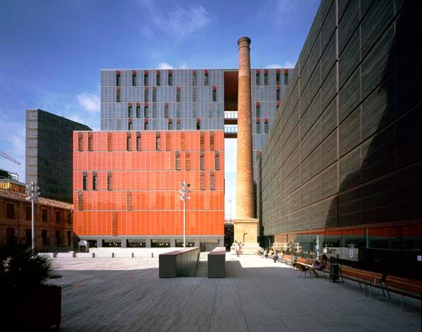Pompeu Fabra University photo 6