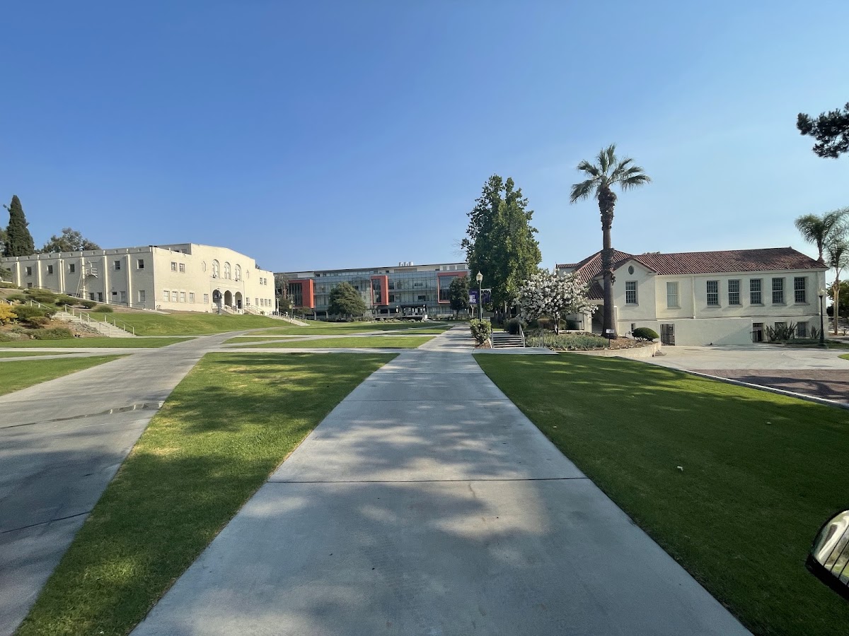 Whittier College photo 3