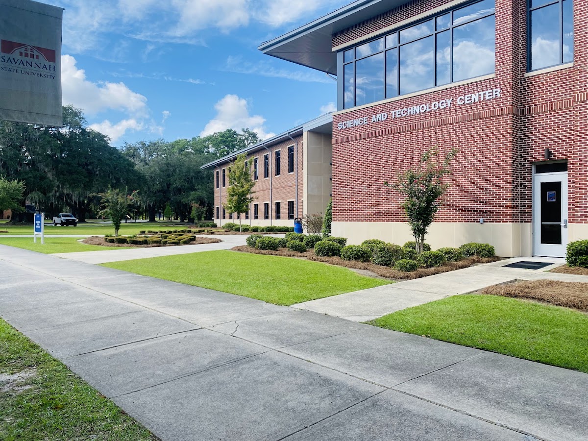 Savannah State University photo 3