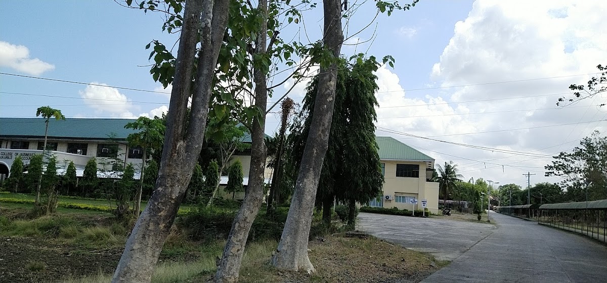 Mariano Marcos State University photo 2