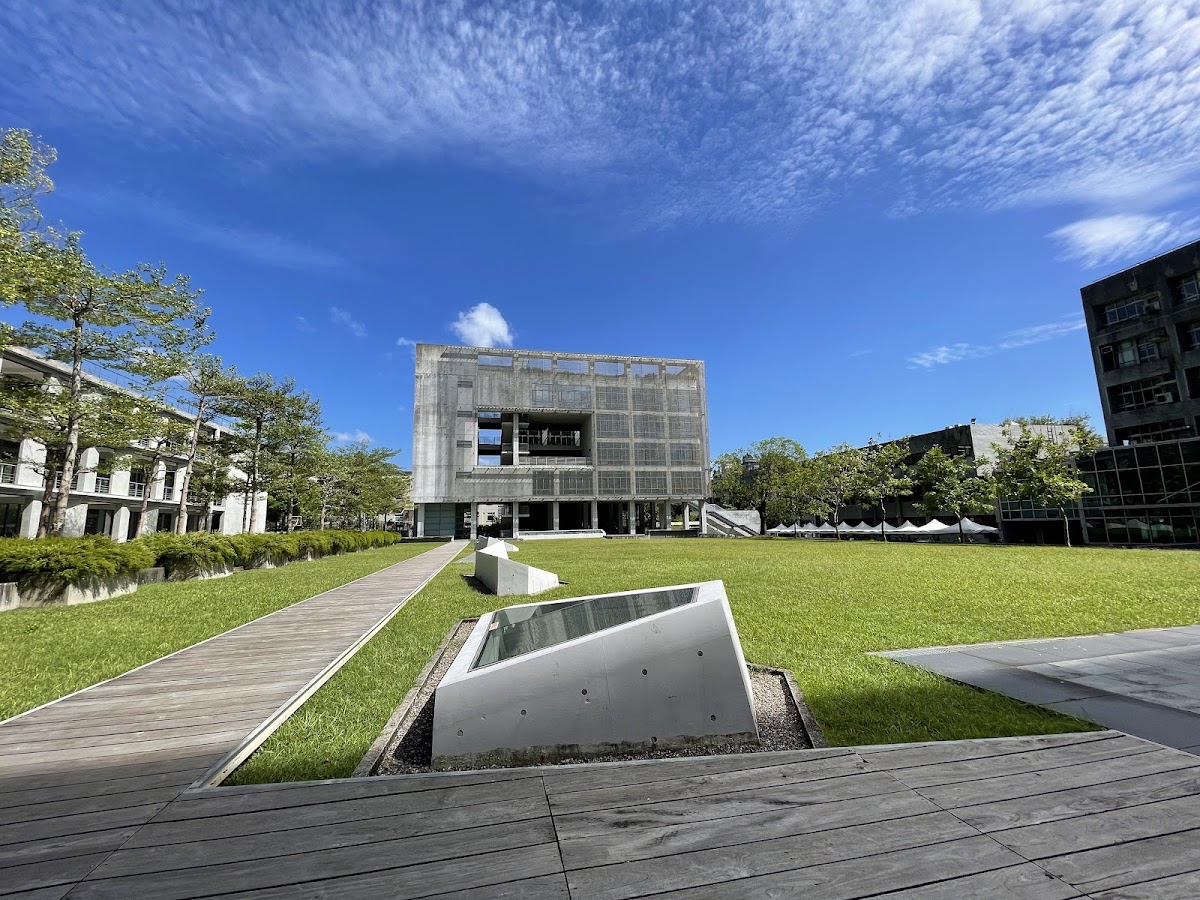 Shih Chien University photo 2